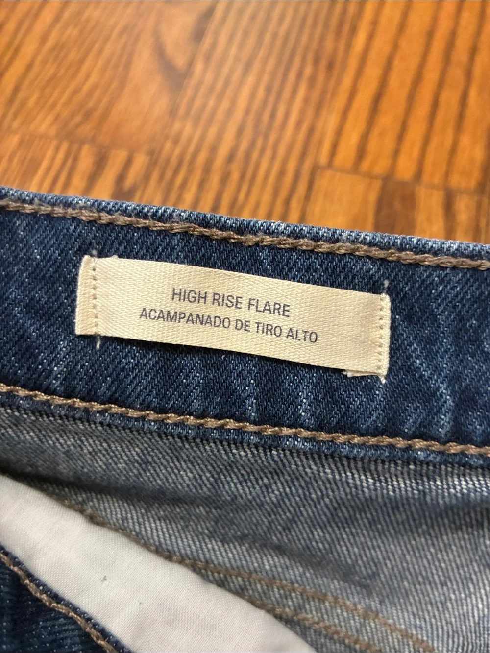 Universal Thread high rise Flare Jeans size  8 short